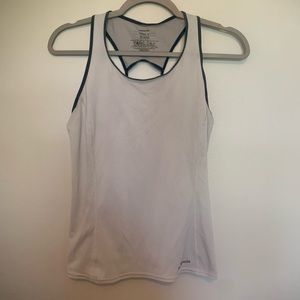 Patagonia trail running nine trails size medium super lightweight tank shirt
